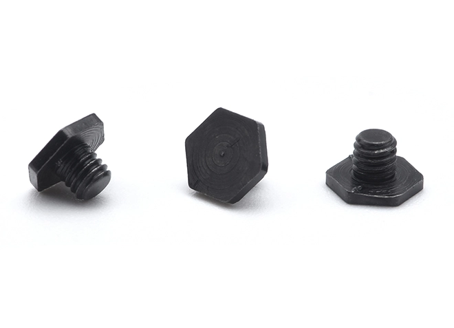 Tornillo hexagonal pequeño no estándar