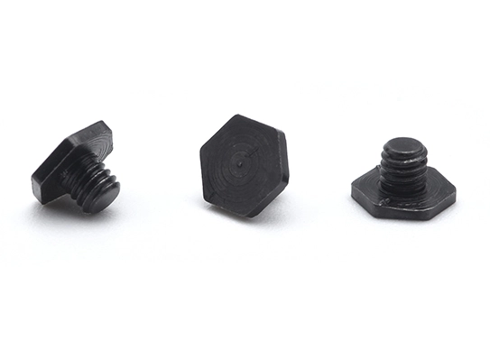 Tornillo hexagonal pequeño no estándar