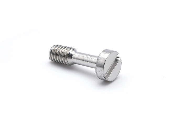 Tornillo ranurado 304 antiaflojamiento