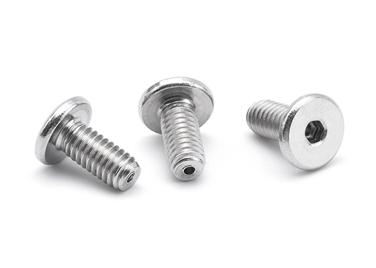 Tornillo de cabeza plana con agujero pasante 304