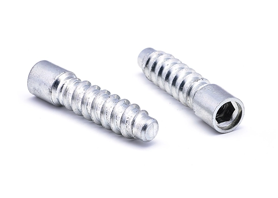 Tornillo de alta dificultad con hexágono interno y rosca externa