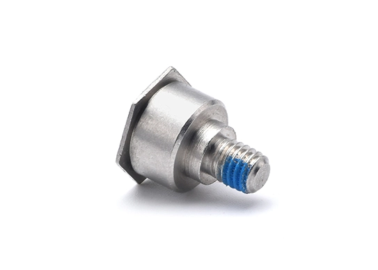 Tornillo hexagonal escalonado para dispensación de pegamento