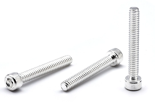 Tornillo de acero inoxidable plateado estándar americano